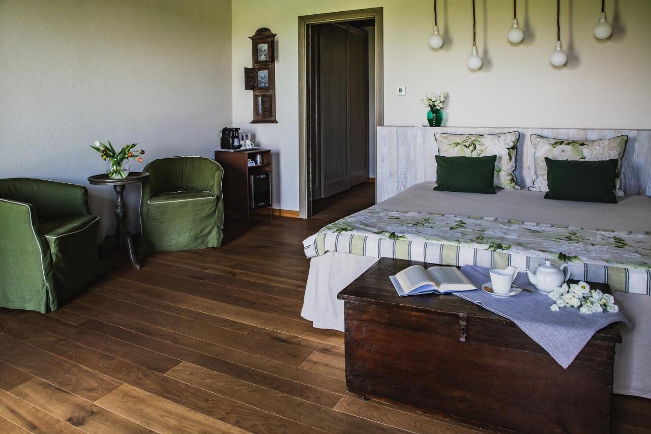 Prime Alture Wine Resort Casteggio Exterior photo